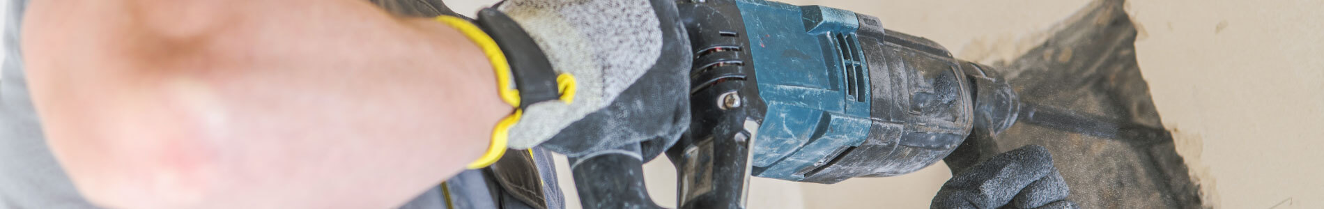 אפעל תיקונים - תמונה ראשית למאמר פטישון או מקדחה רוטטת