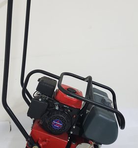 כלוב הגנה ומיכל מים למהדקי אדמה BP-KWT מתוצרת BRONCO